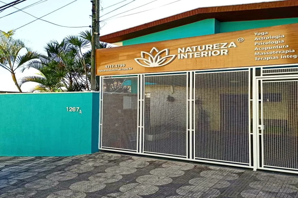 Fachada do espaço Natureza Interior na Rua Presidente Campos Sales, 1267, Centro de Mogi das Cruzes